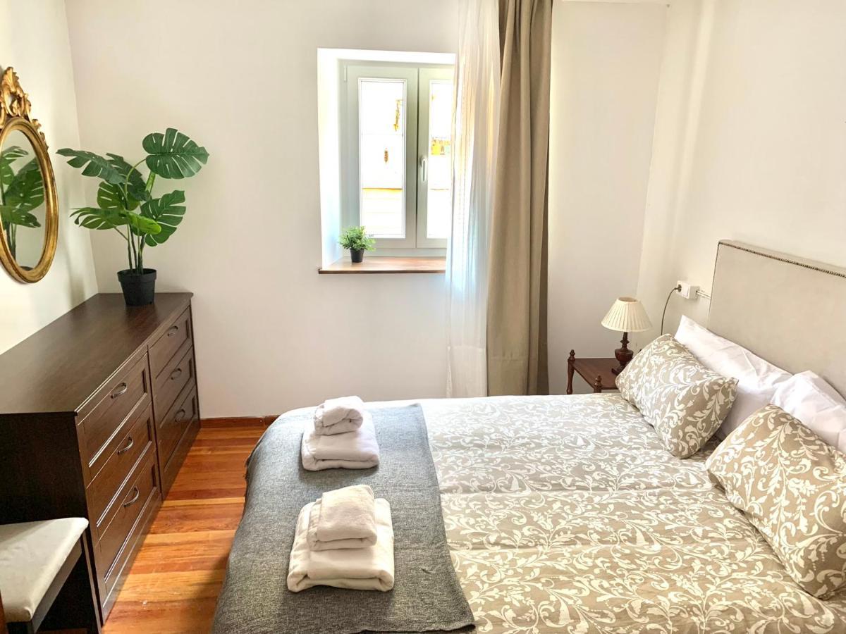 Casa Moi. Ribadesella Centro. Appartement Buitenkant foto